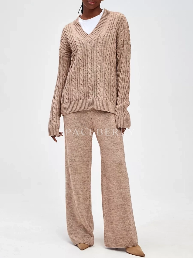 Женский трикотажный оверсайз костюм